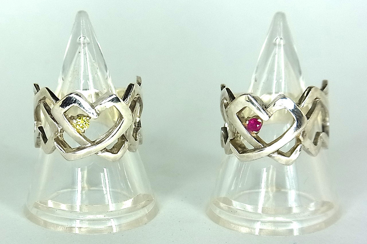 ハンドメイドアクセサリー